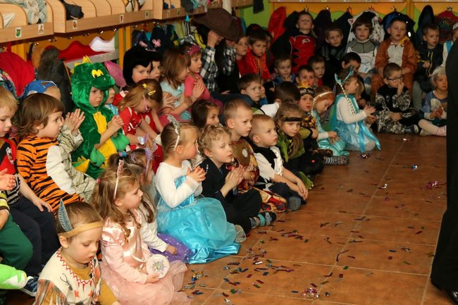 Karnawał w Baśniowej Krainie (zdjęcia)