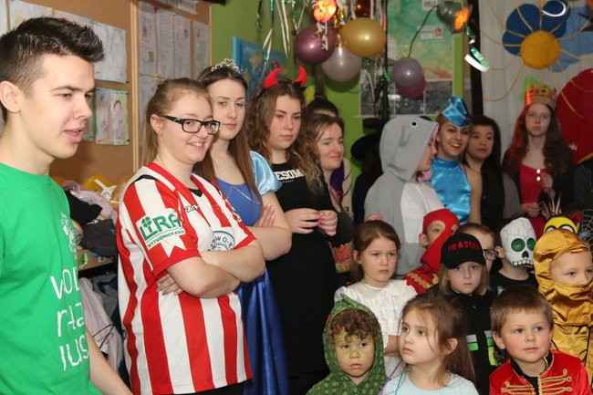 Karnawał w Baśniowej Krainie (zdjęcia)