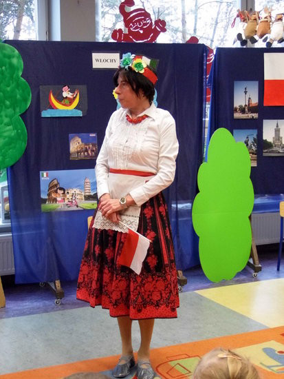 Przedstawienie Europo Witaj w PM 13 (zdjęcia)
