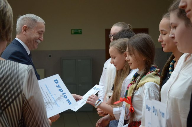 Święto patrona w szkole w Kąkolewie (zdjęcia)