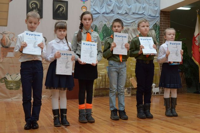 Święto patrona w szkole w Kąkolewie (zdjęcia)