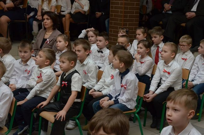 Święto patrona w szkole w Kąkolewie (zdjęcia)
