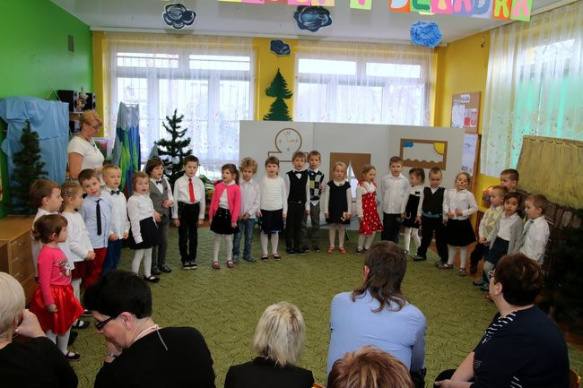 Witamy babcie i dziadków w PM 8 (zdęcia)