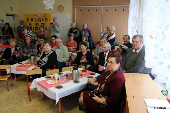 Witamy babcie i dziadków w PM 8 (zdęcia)