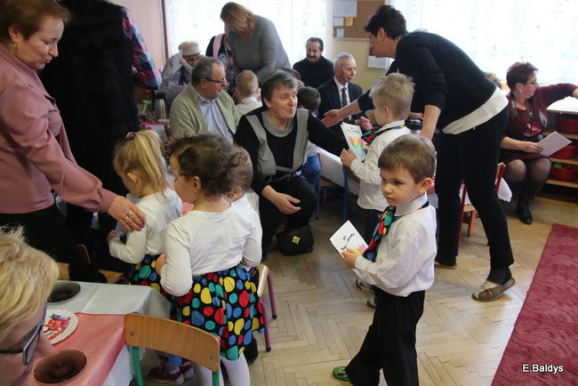 Witamy babcie i dziadków w PM 8 (zdęcia)