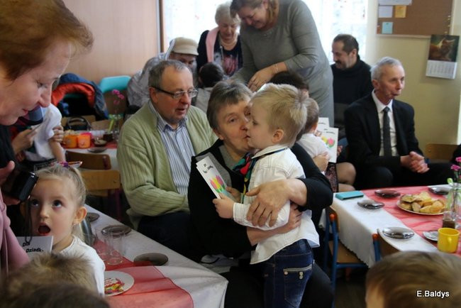 Witamy babcie i dziadków w PM 8 (zdęcia)