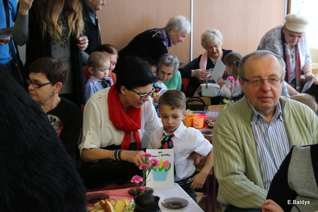 Witamy babcie i dziadków w PM 8 (zdęcia)