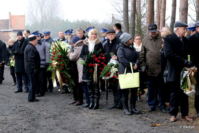 Pożegnanie gen. Tadeusza Pawlaczyka (zdjęcia)