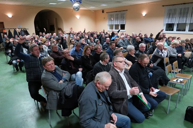 Emocje na zebraniu w Wilkowicach. Co dalej z 