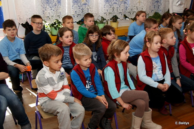 Przedszkolaki wystąpiły przed uczniami SP 7 i 13 (zdjęcia)