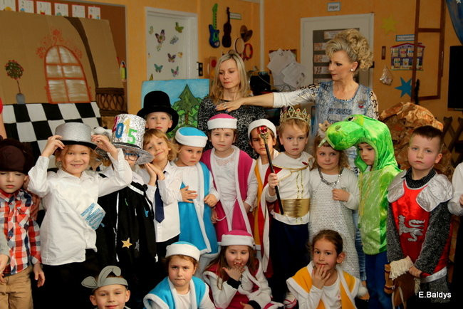 Przedszkolaki wystąpiły przed uczniami SP 7 i 13 (zdjęcia)