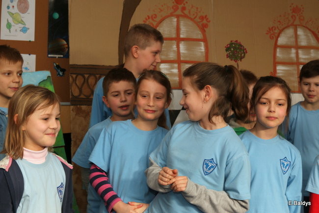 Przedszkolaki wystąpiły przed uczniami SP 7 i 13 (zdjęcia)