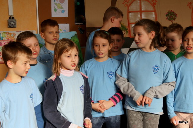 Przedszkolaki wystąpiły przed uczniami SP 7 i 13 (zdjęcia)
