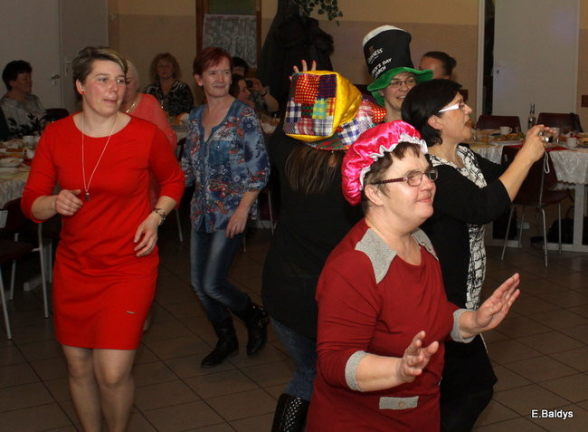 Babska Biesiada w Długich Nowych (zdjęcia)