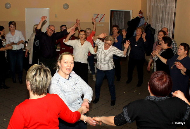 Babska Biesiada w Długich Nowych (zdjęcia)