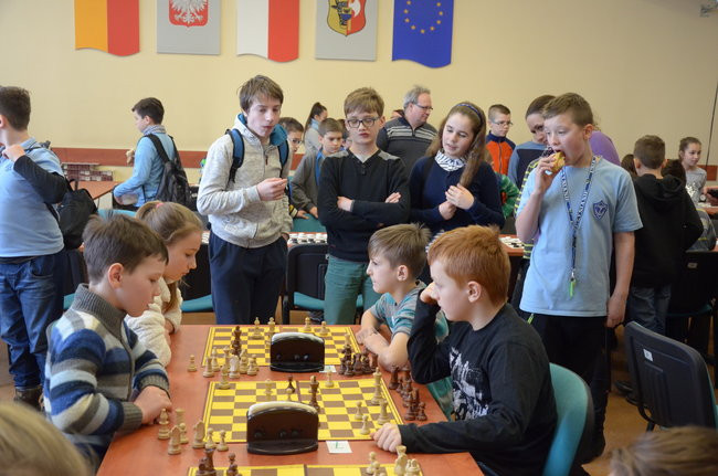 80 graczy w Urzędzie Miasta (zdjęcia)