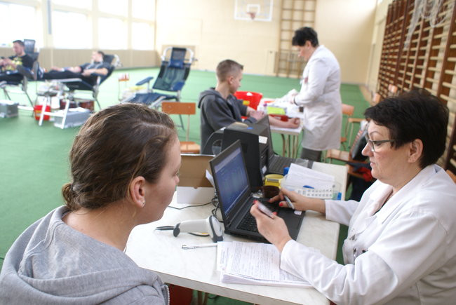 Oddali przeszło 20 litrów krwi (zdjęcia)