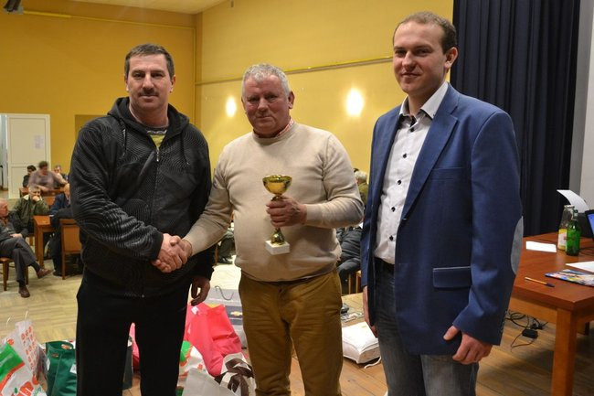 Wielkanocny turniej kopa w Garzynie (zdjęcia)