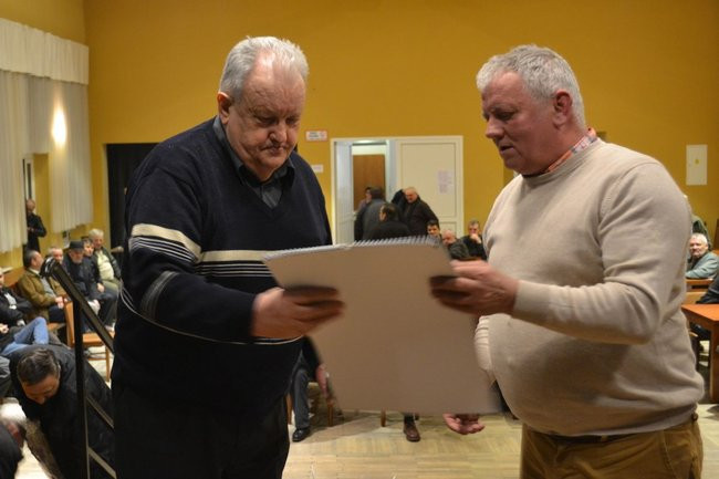 Wielkanocny turniej kopa w Garzynie (zdjęcia)