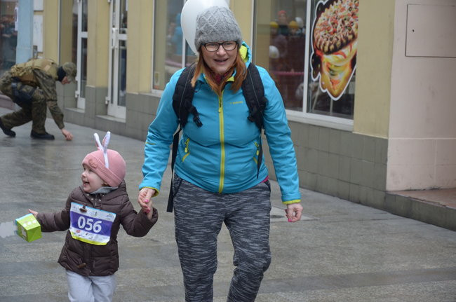 Z radością za zajączkiem (zdjęcia)