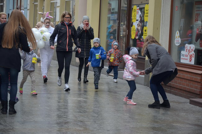 Z radością za zajączkiem (zdjęcia)