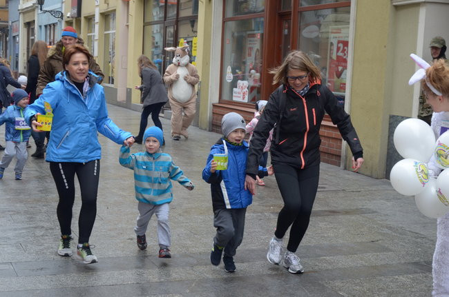 Z radością za zajączkiem (zdjęcia)