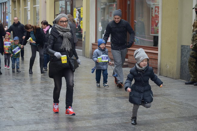Z radością za zajączkiem (zdjęcia)