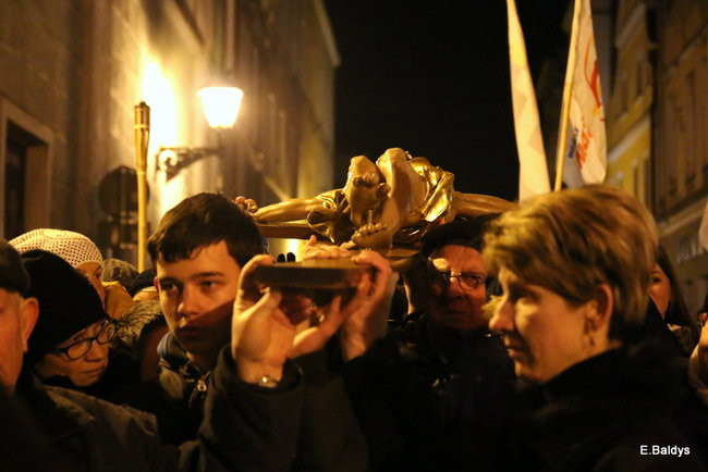 Leszczyńska Droga Krzyżowa (zdjęcia)