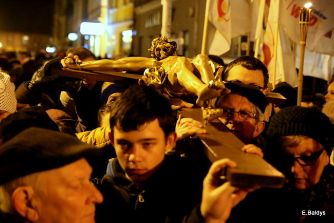 Leszczyńska Droga Krzyżowa (zdjęcia)