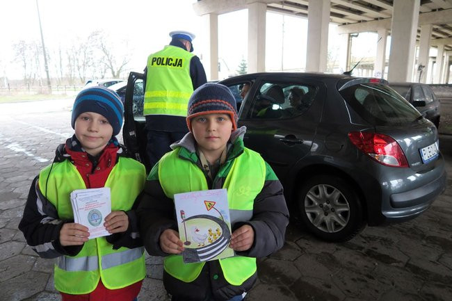 Wspólna kontrola z udziałem dzieci (zdjęcia)