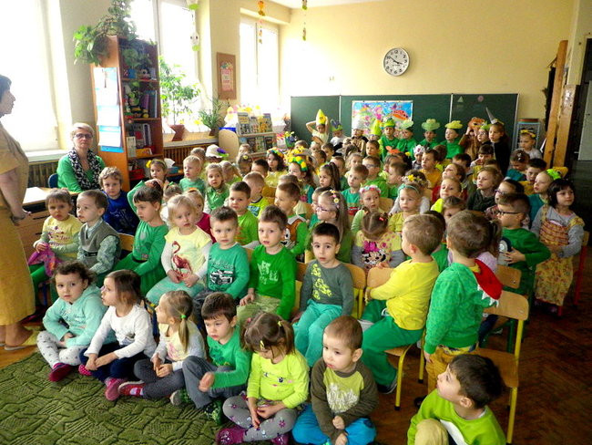 Wiosna i Zajączek odwiedzili PM 8 (zdjecia)