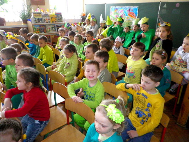 Wiosna i Zajączek odwiedzili PM 8 (zdjecia)