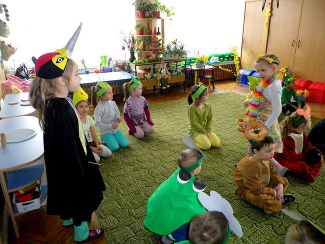 Wiosna i Zajączek odwiedzili PM 8 (zdjecia)