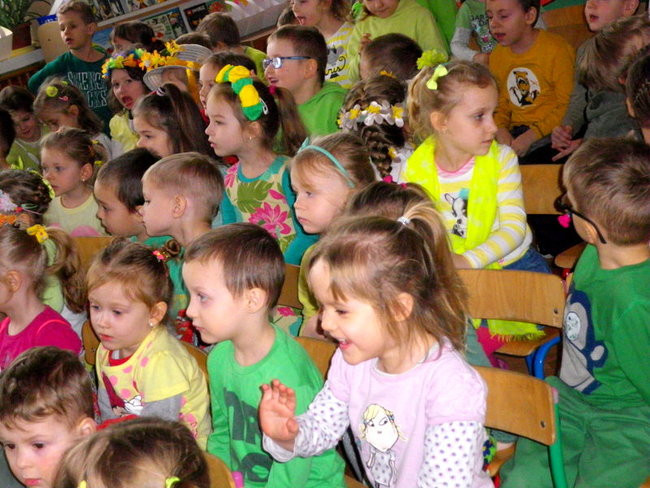 Wiosna i Zajączek odwiedzili PM 8 (zdjecia)