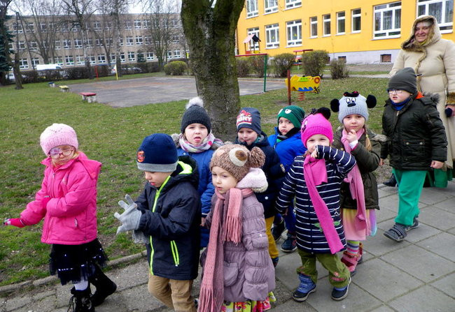 Wiosna i Zajączek odwiedzili PM 8 (zdjecia)