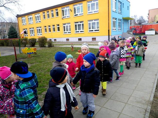 Wiosna i Zajączek odwiedzili PM 8 (zdjecia)