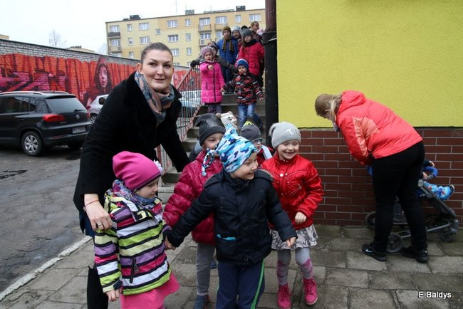 Wiosna i Zajączek odwiedzili PM 8 (zdjecia)