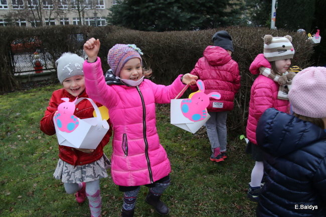 Wiosna i Zajączek odwiedzili PM 8 (zdjecia)