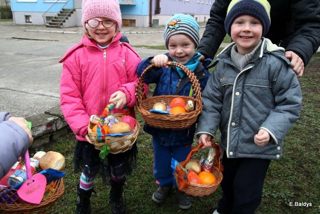 Wiosna i Zajączek odwiedzili PM 8 (zdjecia)