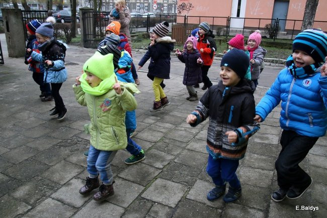 Wiosna i Zajączek odwiedzili PM 8 (zdjecia)