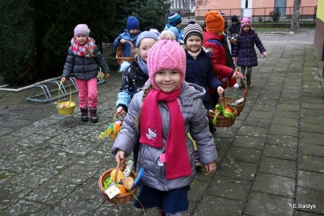 Wiosna i Zajączek odwiedzili PM 8 (zdjecia)