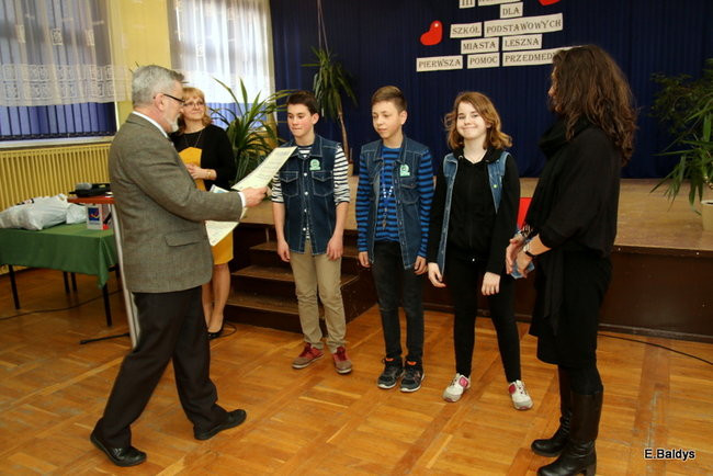Najlepiej ratuje 
