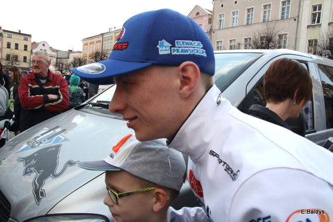 Żużlowcy z kibicami. Na Rynku i w Galerii Leszno (zdjęcia)