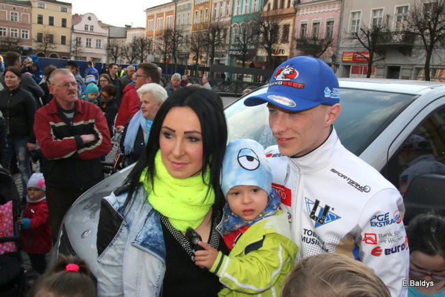 Żużlowcy z kibicami. Na Rynku i w Galerii Leszno (zdjęcia)