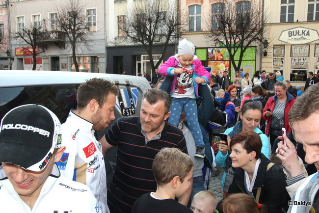 Żużlowcy z kibicami. Na Rynku i w Galerii Leszno (zdjęcia)