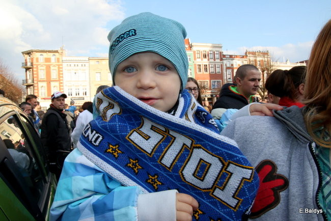 Żużlowcy z kibicami. Na Rynku i w Galerii Leszno (zdjęcia)