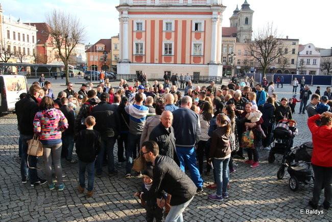 Żużlowcy z kibicami. Na Rynku i w Galerii Leszno (zdjęcia)
