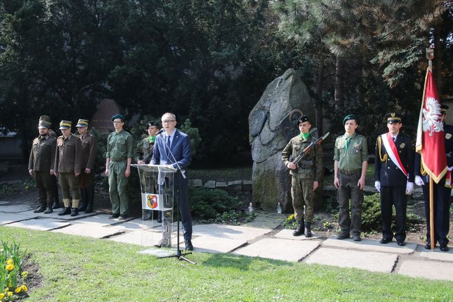 Rocznica zbrodni katyńskiej (zdjęcia)