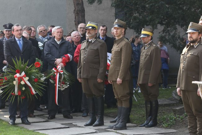 Rocznica zbrodni katyńskiej (zdjęcia)