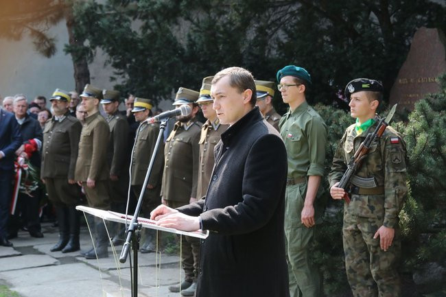 Rocznica zbrodni katyńskiej (zdjęcia)